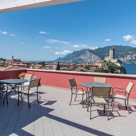 La Pergola Trilocale Apartman Malcesine