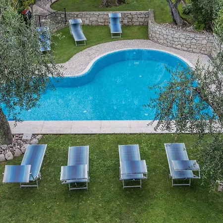 La Pergola Trilocale Apartment *