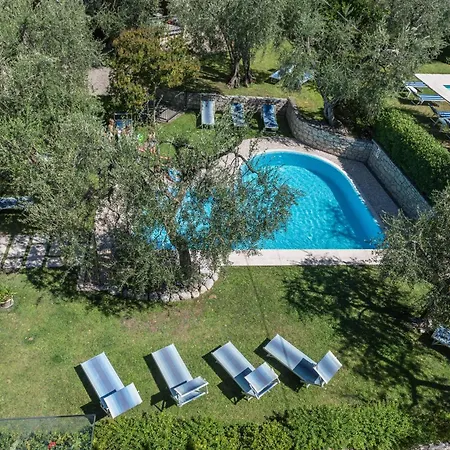 La Pergola Trilocale Apartment Malcesine